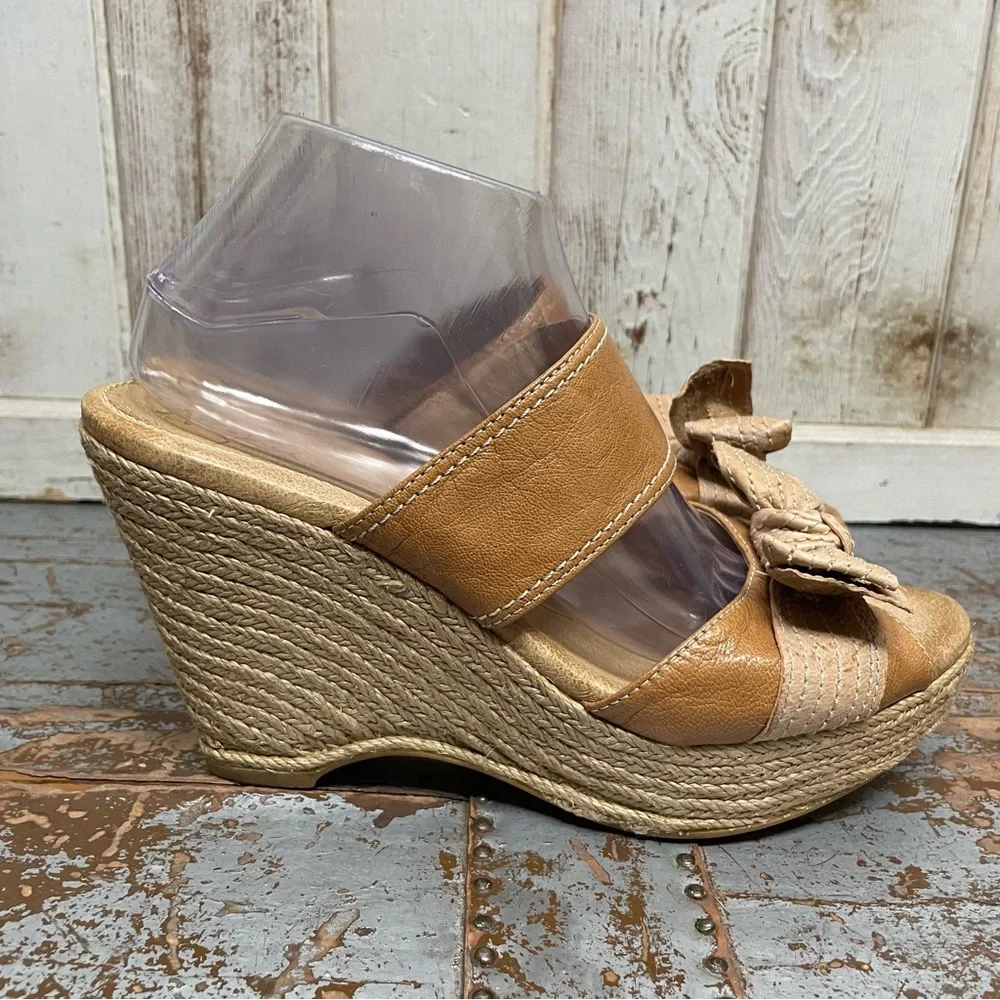 Naya Colette Wedge Espadrille
